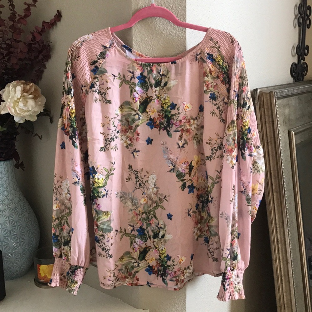 Beautiful women's Blouse